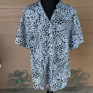 Talbots White and Black Floral Short Sleeve Button Down Blouse
